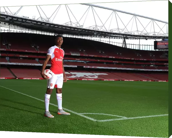 Jeff Reine-Adalaide (Arsenal). Arsenal 1st Team Photcall and Training Session. Emirates