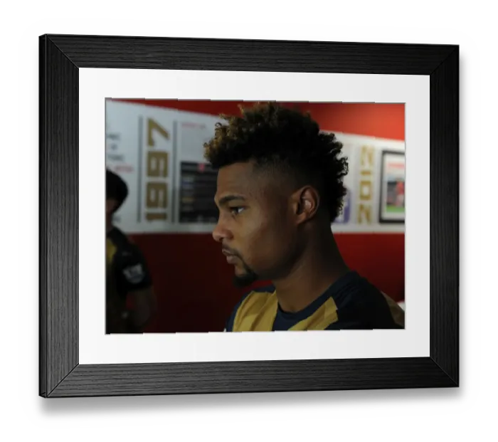 Framed Print : Serge Gnabry with Arsenal First Team at Emirates Stadium (2015-16) Framed Print : Serge Gnabry with Arsenal First Team at Emirates Stadium (2015-16)