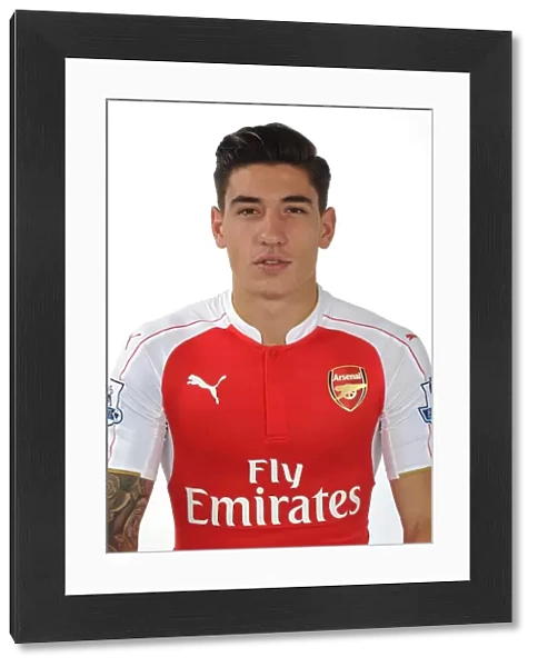 Hector Bellerin: Arsenal First Team 2015-16 Photocall