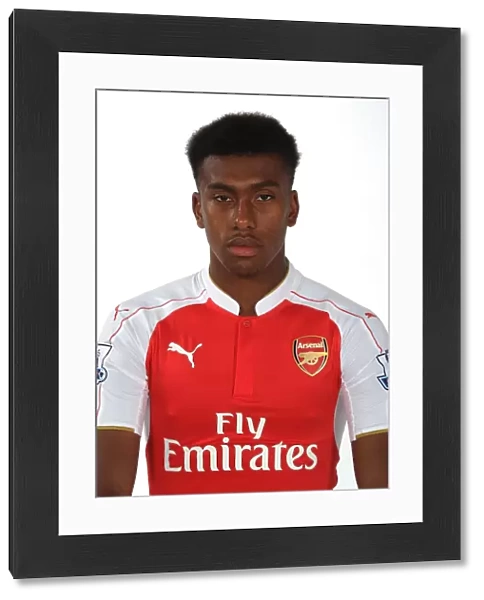 Introducing Alex Iwobi: Arsenal's Rising Star (2015-16)