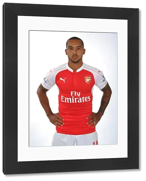 Arsenal Football Club: Theo Walcott at 2015-16 First Team Photocall