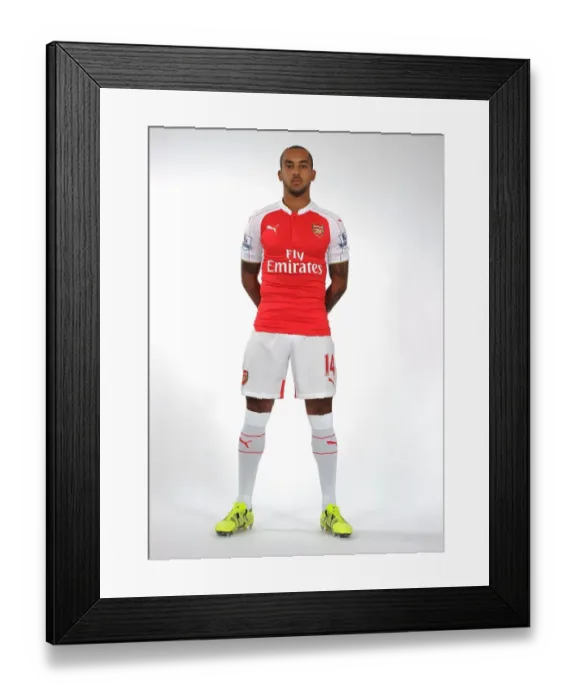 Framed Print : Theo Walcott at Arsenal's 2015-16 First Team Photocall
