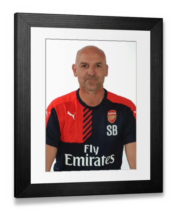 Framed Print : Arsenal First Team 2015-16: Assistant Manager Steve Bould at Photocall