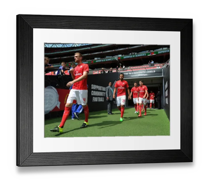 Framed Print : Arsenal Players Gear Up for Community Shield Showdown Against Chelsea