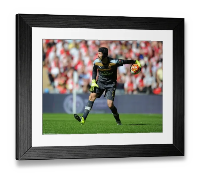 Framed Print : Arsenal's Petr Cech in Action at the 2015-16 FA Community Shield: Arsenal vs. Chelsea