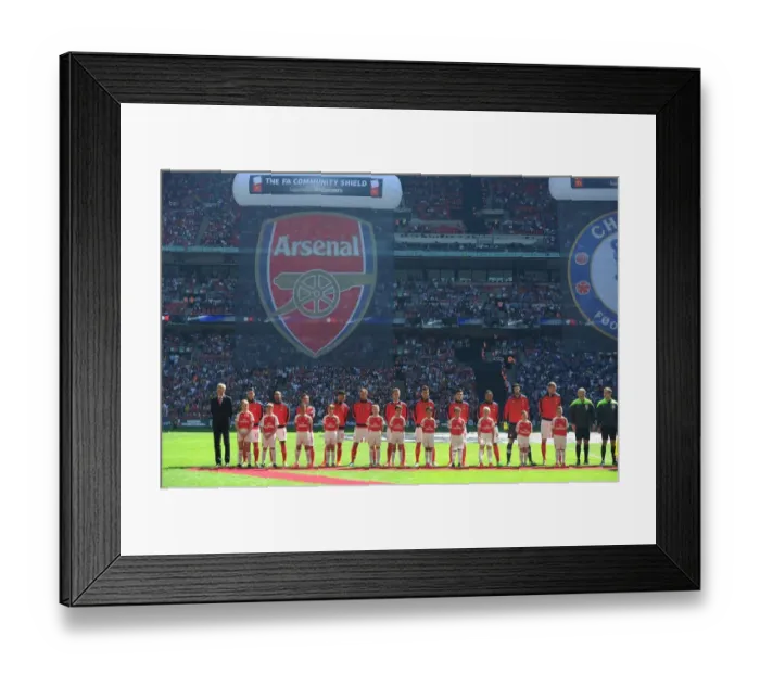 Framed Print : Arsenal vs. Chelsea: The Big London Derby - FA Community Shield 2015 Framed Print : Arsenal vs. Chelsea: The Big London Derby - FA Community Shield 2015