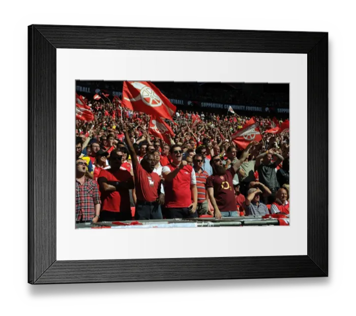 Framed Print : Arsenal Celebrates FA Community Shield Win Against Chelsea (2015-16)