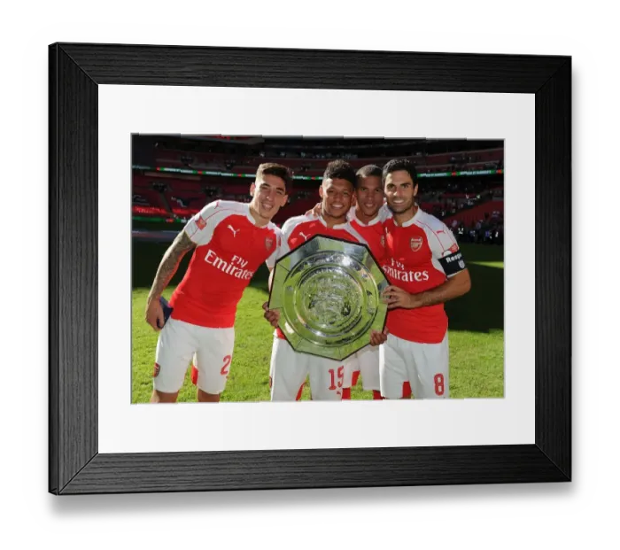 Framed Print : Arsenal Celebrates FA Community Shield Win Against Chelsea (2015)