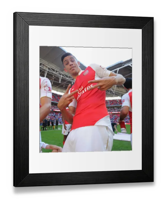 Framed Print : Arsenal Celebrates FA Community Shield Win Against Chelsea Framed Print : Arsenal Celebrates FA Community Shield Win Against Chelsea