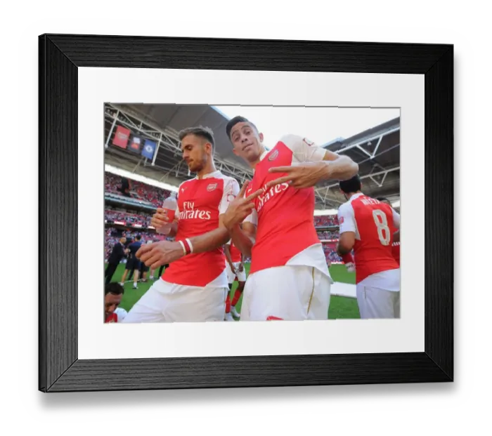 Framed Print : Arsenal Celebrates Community Shield Win Against Chelsea