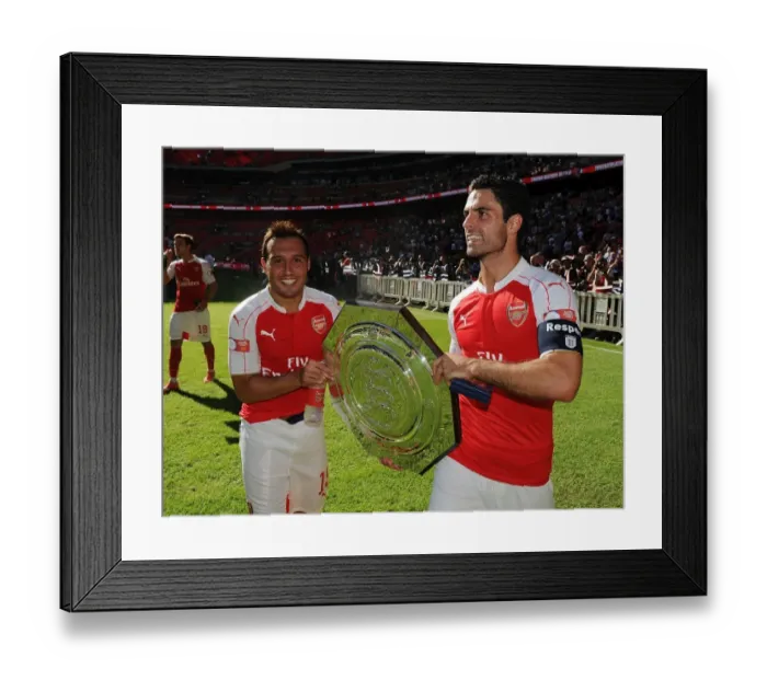 Framed Print : Arsenal Celebrate Community Shield Victory over Chelsea (2015-16): Santi Cazorla and Mikel Arteta Rejoice