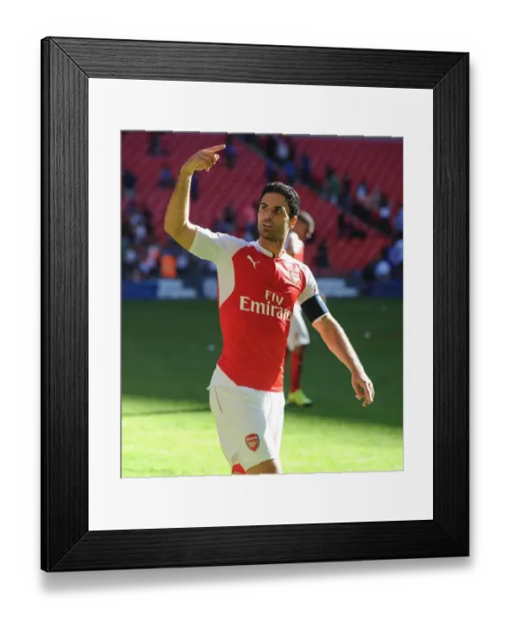 Framed Print : Mikel Arteta: Arsenal's Unyielding Captain in FA Community Shield Clash against Chelsea (2015) Framed Print : Mikel Arteta: Arsenal's Unyielding Captain in FA Community Shield Clash against Chelsea (2015)