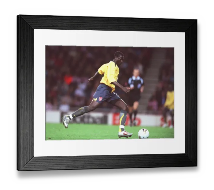 Framed Print : Emmanuel Eboue Scores First Goal: Arsenal's Dominant 3-0 Win Over Sunderland in Carling League Cup Framed Print : Emmanuel Eboue Scores First Goal: Arsenal's Dominant 3-0 Win Over Sunderland in Carling League Cup