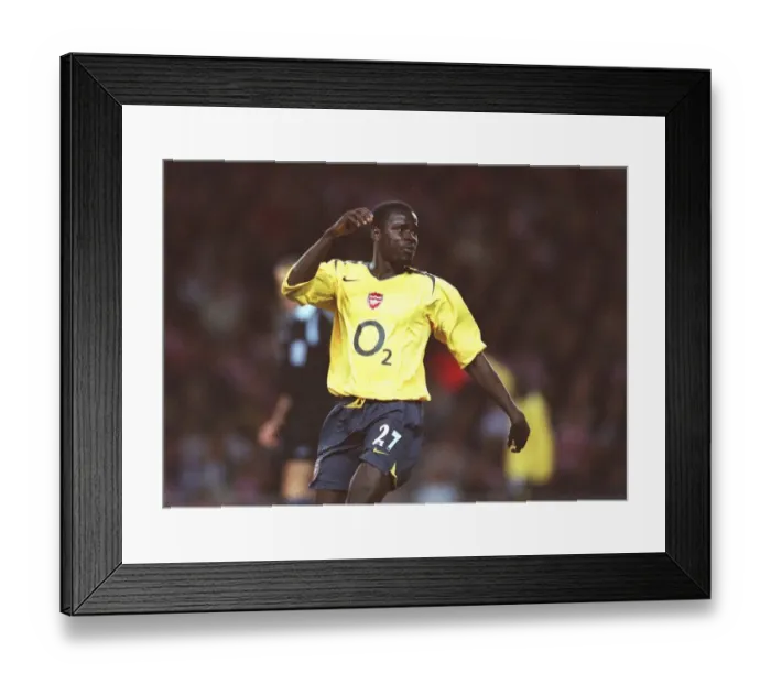 Framed Print : Emmanuel Eboue's Thrilling Goal: Arsenal's Dominance over Sunderland in Carling League Cup (Round 3, 2005) Framed Print : Emmanuel Eboue's Thrilling Goal: Arsenal's Dominance over Sunderland in Carling League Cup (Round 3, 2005)