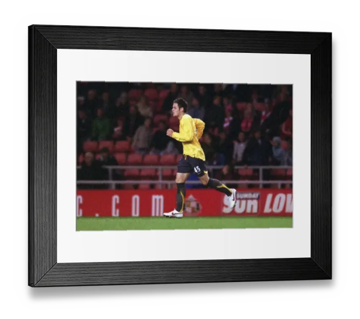 Framed Print : Anthony Stokes (Arsenal). Sunderland 0: 3 Arsenal. Carling League Cup, Round 3