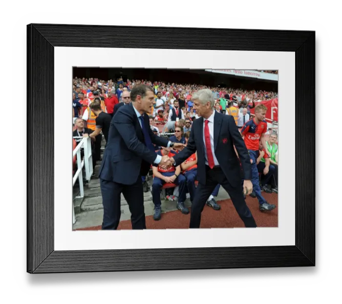 Framed Print : Arsene Wenger and Slaven Bilic: A Pre-Match Handshake (2015-16) Framed Print : Arsene Wenger and Slaven Bilic: A Pre-Match Handshake (2015-16)