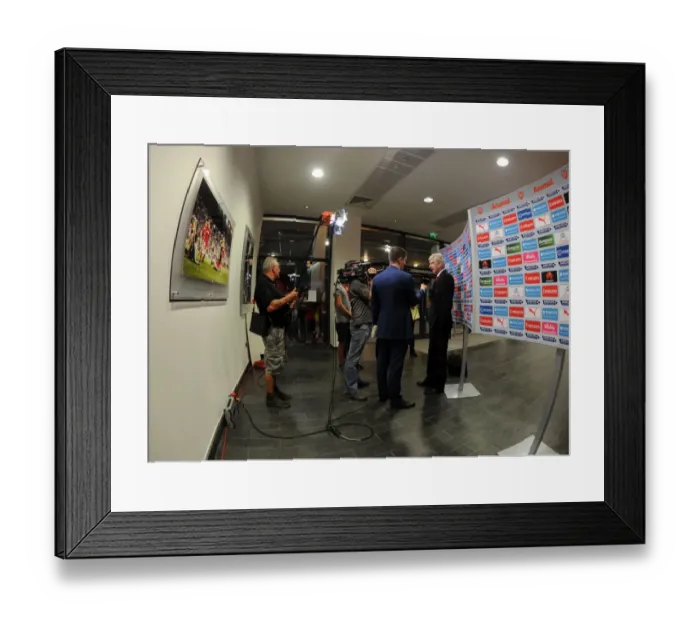Framed Print : Arsene Wenger - Arsenal Manager's Pre-Match Interview vs West Ham United (2015-16)