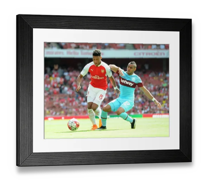 Framed Print : Payet's Double Strike: West Ham Humiliate Arsenal 0-2