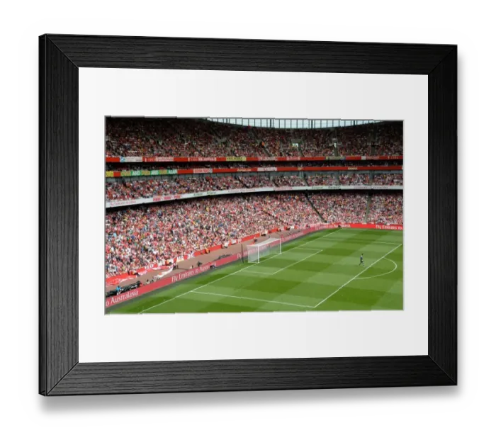Framed Print : Arsenal vs West Ham: Premier League Clash at Emirates Stadium, 2015