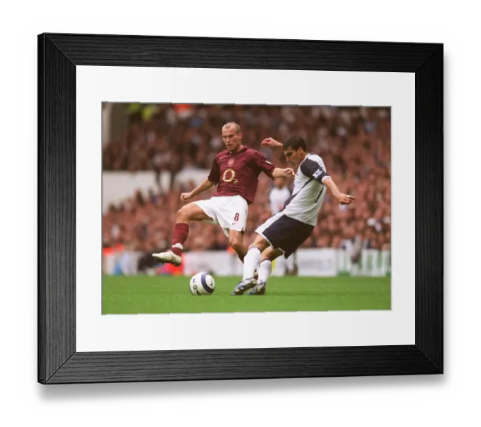 Framed Print : Freddie Ljungberg (Arsenal) Paul Stalteri (Tottenham) Framed Print : Freddie Ljungberg (Arsenal) Paul Stalteri (Tottenham)