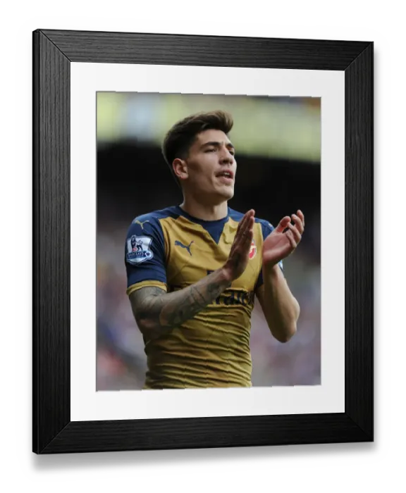 Framed Print : Hector Bellerin in Action: Arsenal vs Crystal Palace, Premier League 2015-16 Framed Print : Hector Bellerin in Action: Arsenal vs Crystal Palace, Premier League 2015-16
