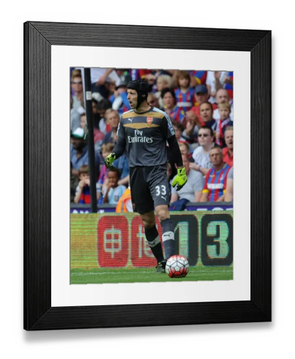 Framed Print : Arsenal's Petr Cech in Action: Crystal Palace vs Arsenal (2015-16) Framed Print : Arsenal's Petr Cech in Action: Crystal Palace vs Arsenal (2015-16)