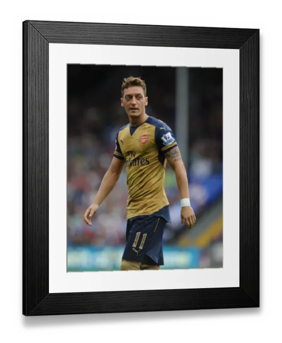 Framed Print : Mesut Ozil in Action: Arsenal vs. Crystal Palace, Premier League 2015-16 Framed Print : Mesut Ozil in Action: Arsenal vs. Crystal Palace, Premier League 2015-16