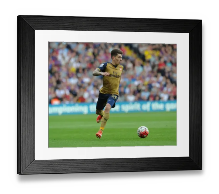 Framed Print : Hector Bellerin in Action: Arsenal vs. Crystal Palace, Premier League 2015-16 Framed Print : Hector Bellerin in Action: Arsenal vs. Crystal Palace, Premier League 2015-16