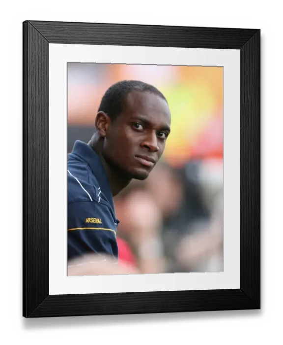 Framed Print : Arsenal's Justin Hoyte in Action: Pre-Season Victory over Barnet (1:2), 2008 Framed Print : Arsenal's Justin Hoyte in Action: Pre-Season Victory over Barnet (1:2), 2008