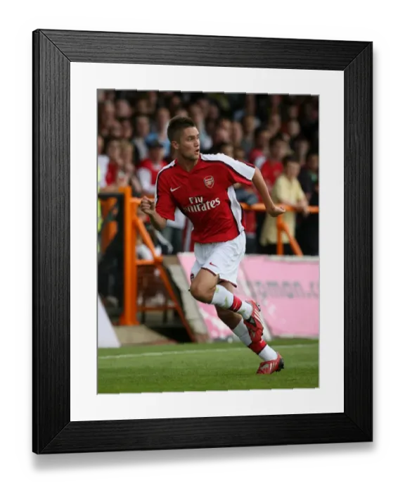 Framed Print : Henry Lansbury Scores for Arsenal Against Barnet in 2008 Pre-Season Friendly Framed Print : Henry Lansbury Scores for Arsenal Against Barnet in 2008 Pre-Season Friendly