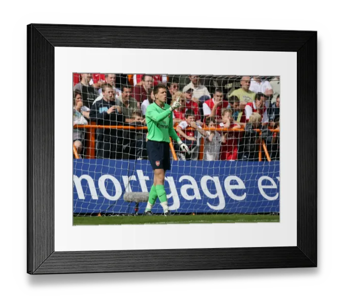 Framed Print : Wojclech Szczesny (Arsenal)