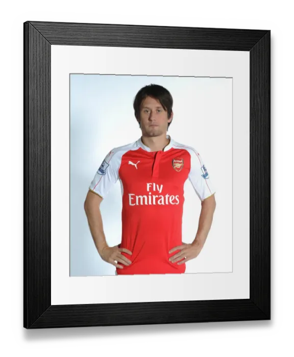 Framed Print : Arsenal's Tomas Rosicky at Training, London Colney, 2015 Framed Print : Arsenal's Tomas Rosicky at Training, London Colney, 2015