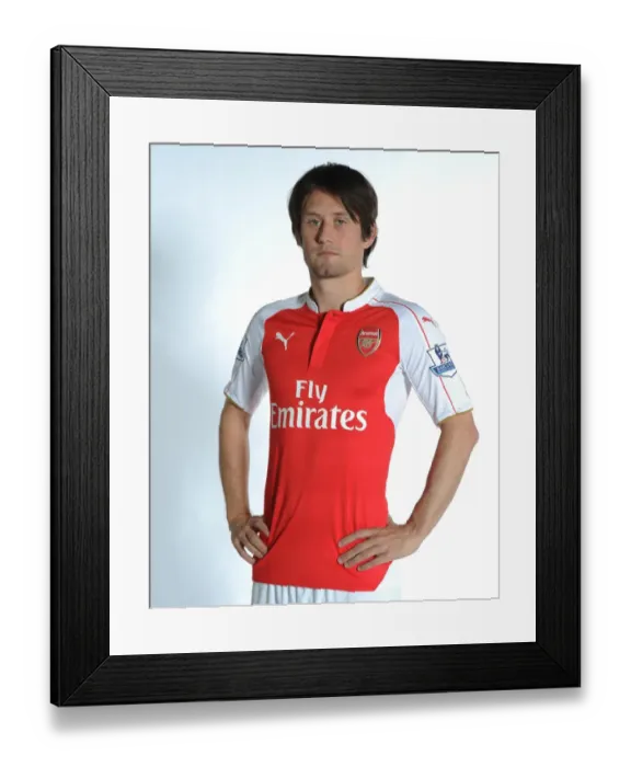 Framed Print : Arsenal's Tomas Rosicky in Training, London Colney 2015 Framed Print : Arsenal's Tomas Rosicky in Training, London Colney 2015