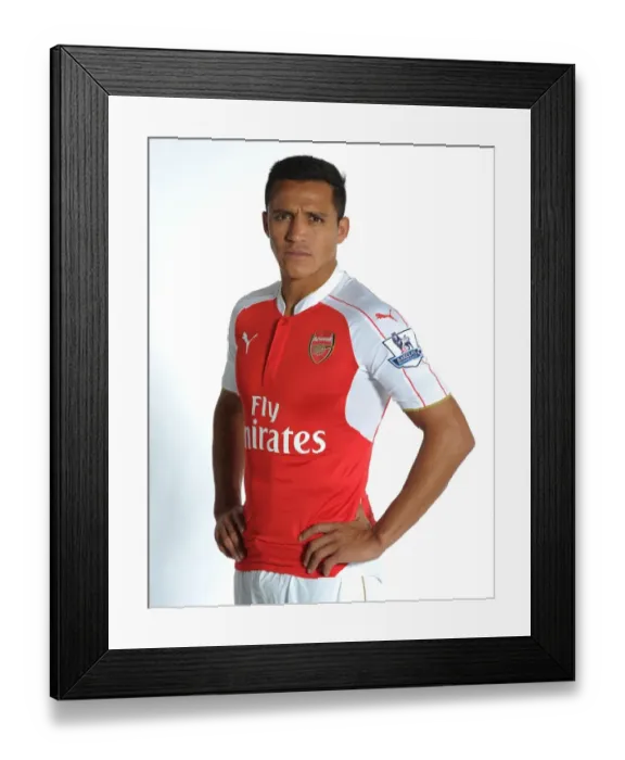 Framed Print : Alexis Sanchez at Arsenal Training Ground, 2015 Framed Print : Alexis Sanchez at Arsenal Training Ground, 2015