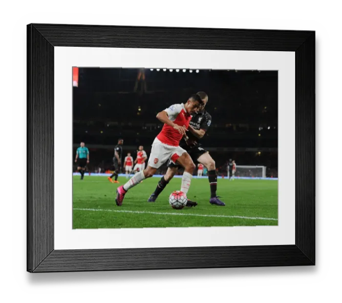 Framed Print : Arsenal vs. Liverpool: Clash of Titans - Premier League Showdown (2015 / 16) Framed Print : Arsenal vs. Liverpool: Clash of Titans - Premier League Showdown (2015 / 16)