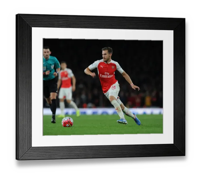 Framed Print : Ramsey in Action: Arsenal vs Liverpool, 2015 / 16 Premier League Framed Print : Ramsey in Action: Arsenal vs Liverpool, 2015 / 16 Premier League
