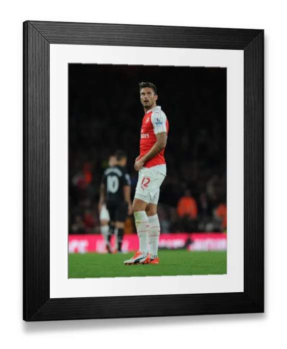 Framed Print : Arsenal's Olivier Giroud Fights for Possession against Liverpool in Premier League 2015 / 16 Framed Print : Arsenal's Olivier Giroud Fights for Possession against Liverpool in Premier League 2015 / 16