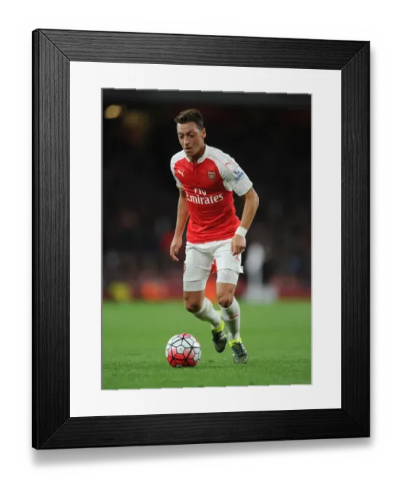 Framed Print : Mesut Ozil in Action: Arsenal vs. Liverpool, Premier League 2015 / 16