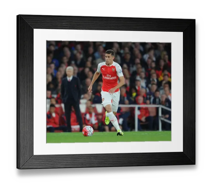 Framed Print : Arsenal vs Liverpool: Clash of Titans - Premier League Showdown (2015 / 16) Framed Print : Arsenal vs Liverpool: Clash of Titans - Premier League Showdown (2015 / 16)