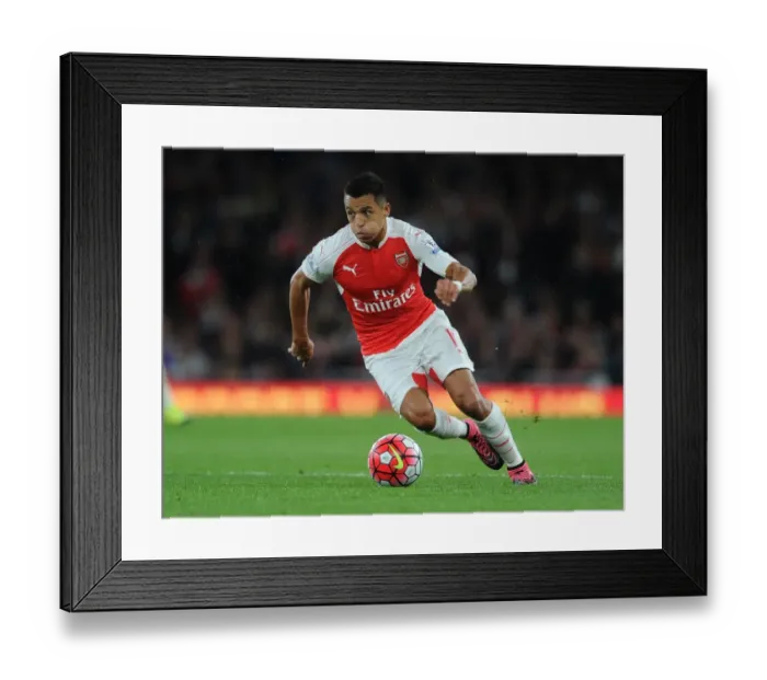 Framed Print : Clash of Titans: Arsenal vs. Liverpool (2015 / 16) - Premier League Showdown Framed Print : Clash of Titans: Arsenal vs. Liverpool (2015 / 16) - Premier League Showdown