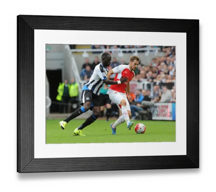 Framed Print : Ramsey vs. Sissoko: A Premier League Battle at Newcastle (2015-16) Framed Print : Ramsey vs. Sissoko: A Premier League Battle at Newcastle (2015-16)