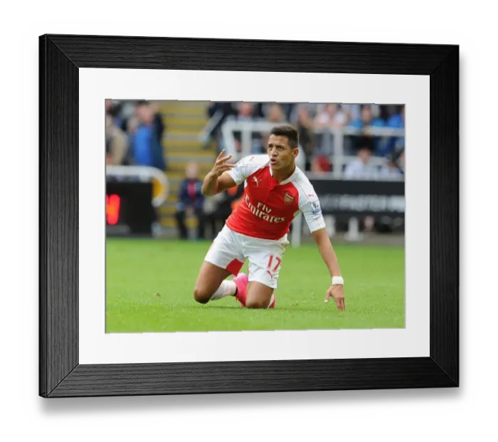 Framed Print : Arsenal's Alexis Sanchez Faces Newcastle United in Premier League Clash (2015-16)