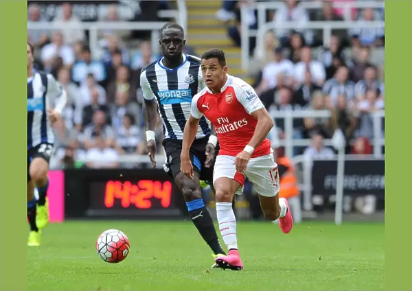 Clash of Titans: Sanchez vs. Sissoko - Arsenal's Alexis Sanchez Goes Head-to-Head with Newcastle's Moussa Sissoko, Premier League 2015-16