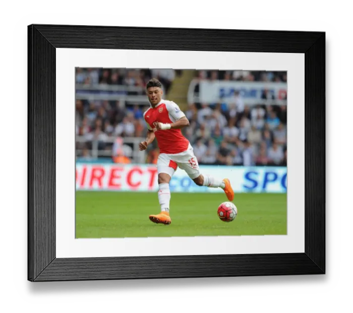Framed Print : Oxlade-Chamberlain Shines: Arsenal's Victory over Newcastle United (2015-16 Premier League) Framed Print : Oxlade-Chamberlain Shines: Arsenal's Victory over Newcastle United (2015-16 Premier League)
