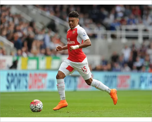 Oxlade-Chamberlain's Star Performance: Arsenal Triumphs Over Newcastle United (2015-16 Premier League)