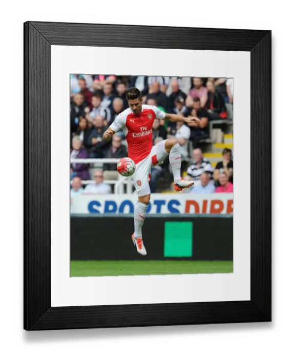 Framed Print : Olivier Giroud in Action: Arsenal vs. Newcastle United, Premier League 2015-16 Framed Print : Olivier Giroud in Action: Arsenal vs. Newcastle United, Premier League 2015-16