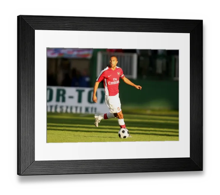 Framed Print : Gael Clichy: Arsenal's Szombathely Defender (2008) Framed Print : Gael Clichy: Arsenal's Szombathely Defender (2008)