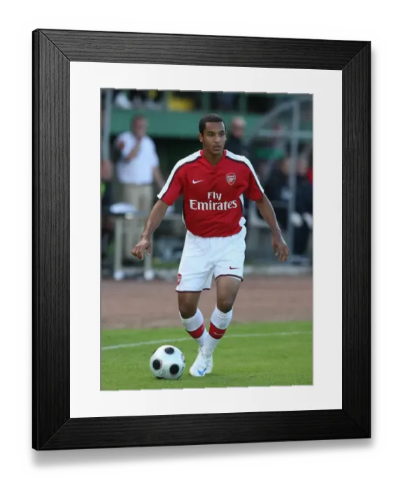 Framed Print : Theo Walcott in Action: Arsenal vs Szombathely, 2008 Framed Print : Theo Walcott in Action: Arsenal vs Szombathely, 2008