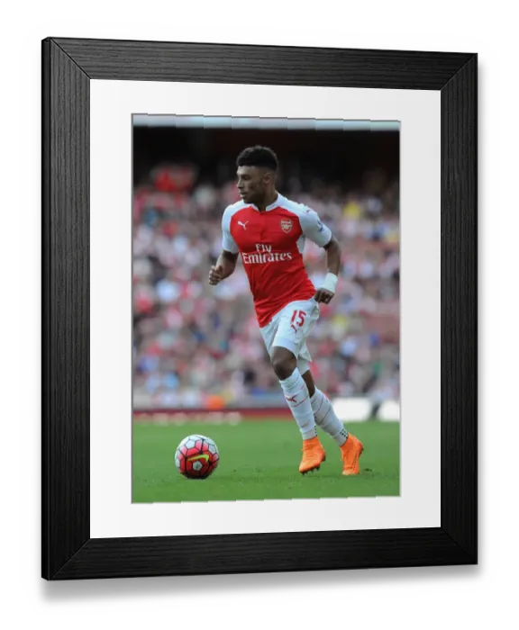 Framed Print : Oxlade-Chamberlain's Brilliant Performance: Arsenal v Stoke City (2015-16) Framed Print : Oxlade-Chamberlain's Brilliant Performance: Arsenal v Stoke City (2015-16)