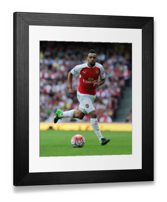 Framed Print : Coquelin in Action: Arsenal vs Stoke City (2015-16) Framed Print : Coquelin in Action: Arsenal vs Stoke City (2015-16)